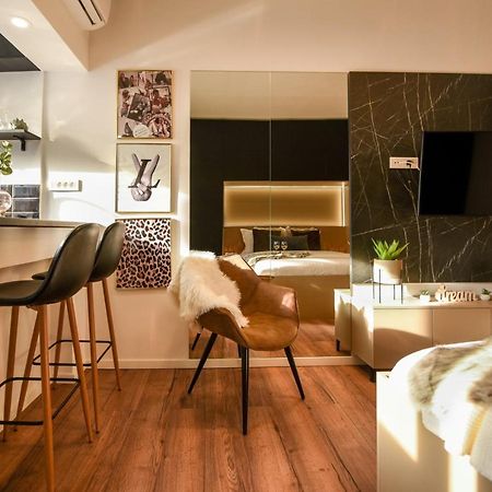 Calea Victoriei Modern Studio - Escape In The City Center Bükreş Dış mekan fotoğraf